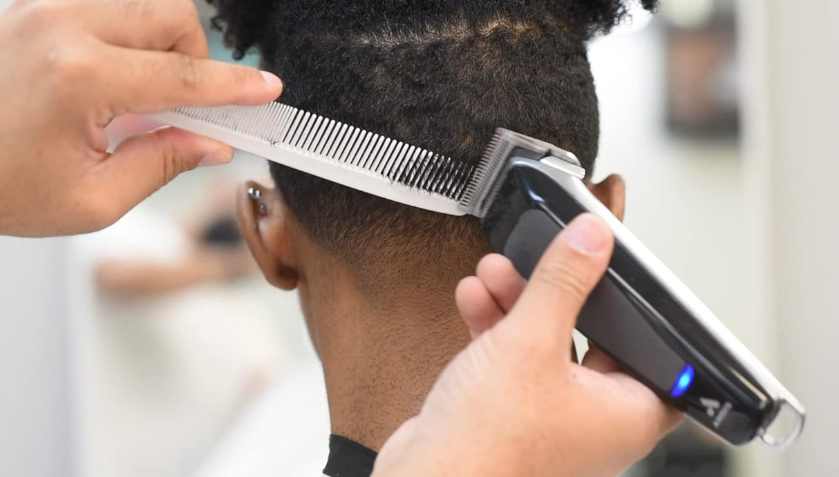 Andis Revite Fade Clipper – Black, 00000 Ultra-Close Blade, Cordless